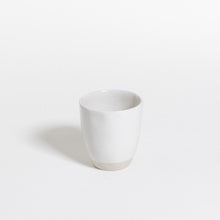 Afbeelding in Gallery-weergave laden, THE TABLE - Atelier - Cup (No Handle) 130 ml - Milk
