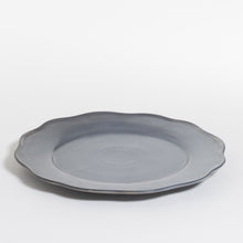 Afbeelding in Gallery-weergave laden, THE TABLE -  Attic - XL Plate Ø 30 cm - Poppy Seed
