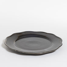 Afbeelding in Gallery-weergave laden, THE TABLE -  Attic - XL Plate Ø 30 cm - Liquorice
