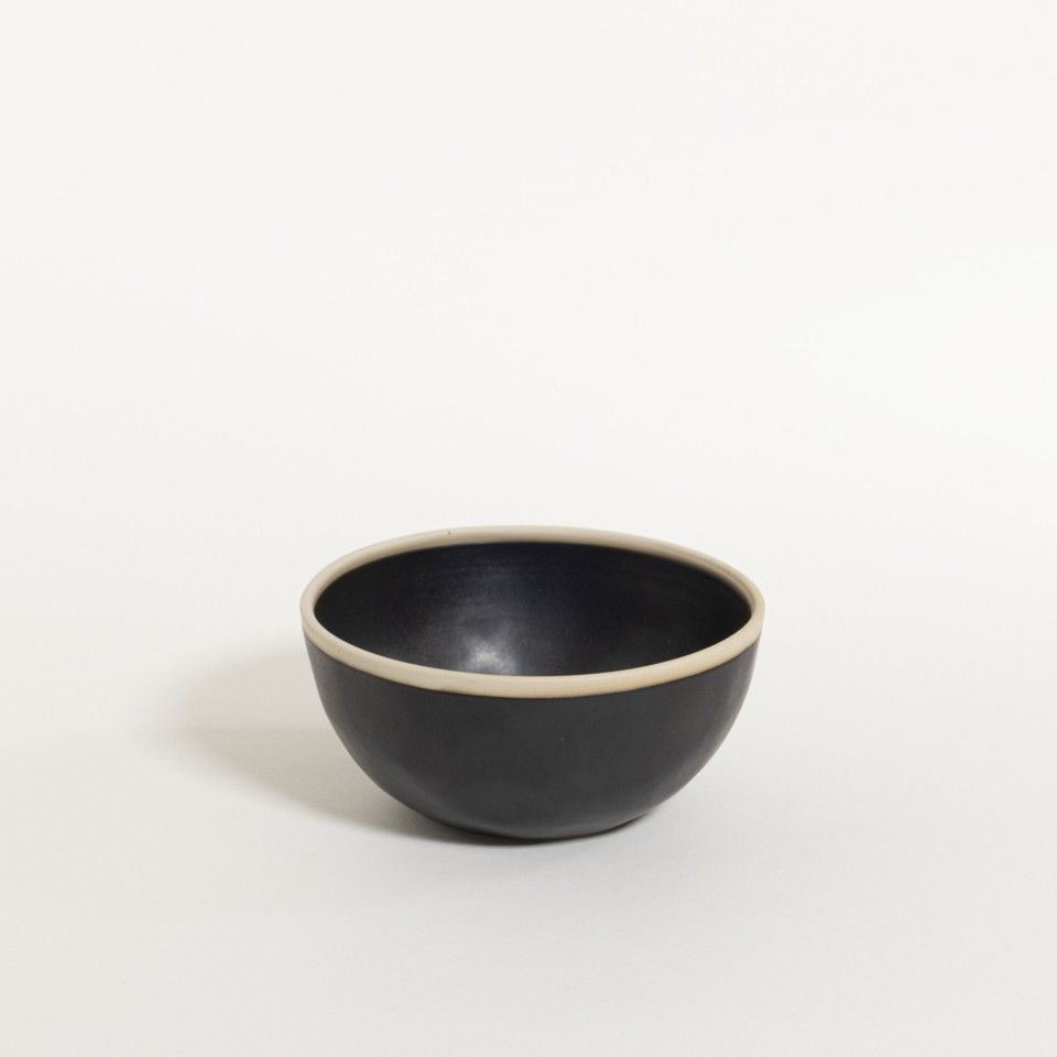 THE TABLE - Atelier - Medium Bowl 600 ml - Black Pepper